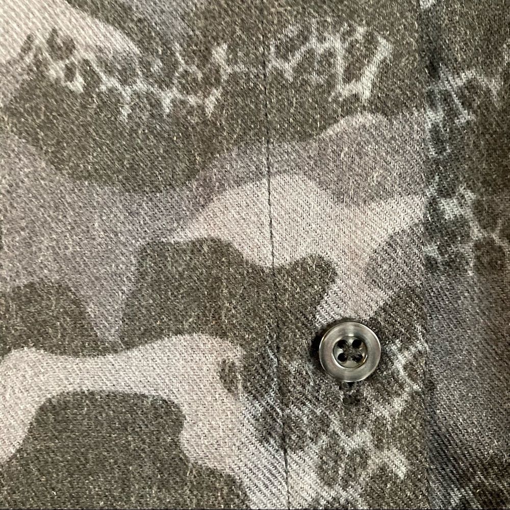 Torrid NWT Pocket Tunic Button Down Soft Brushed Black and Grey Camo Shirt - Picture 8 of 15
